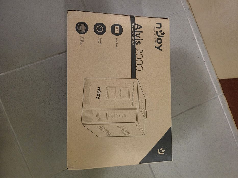 Stabilizator tensiune