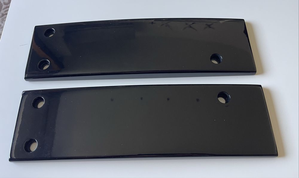 Laterale lemn negru piano black Marantz.