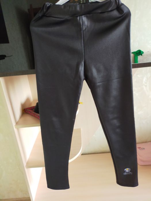 Штаны на девочку .