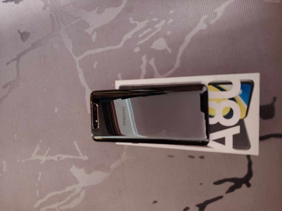 Телефон  Samsung A 80