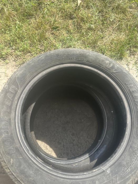 Шины летние 215/55/17