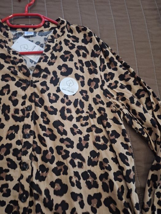 Дамска тигрова риза нова за 15лв