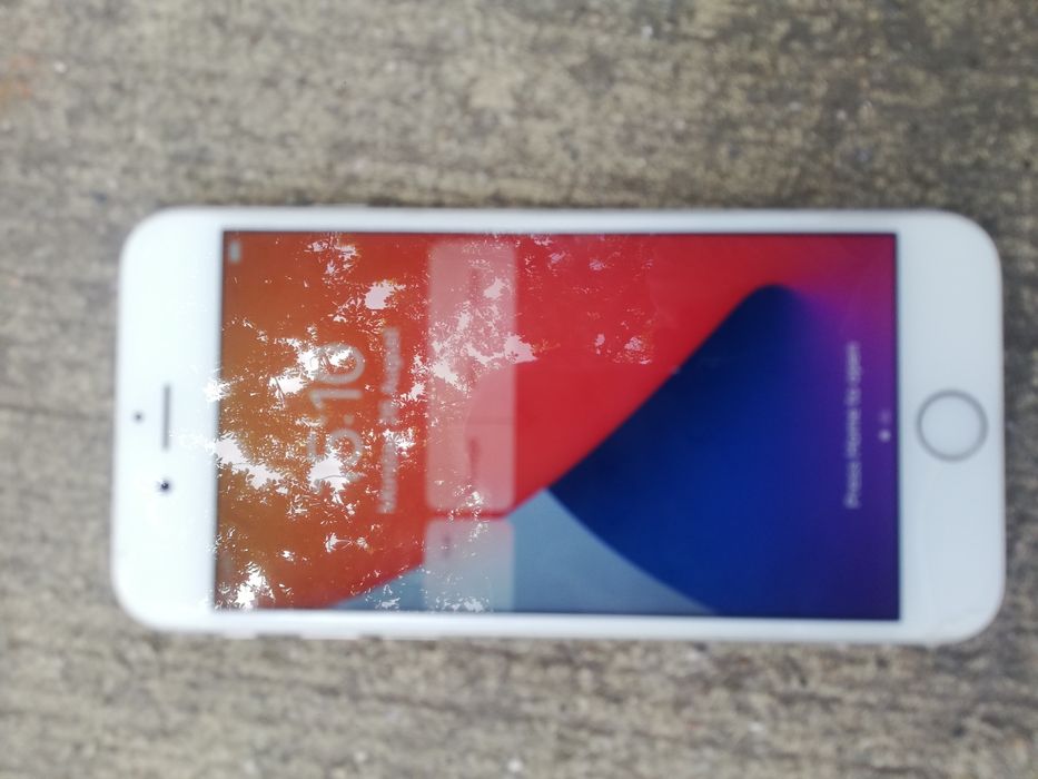 IPhone  6 S.                  .