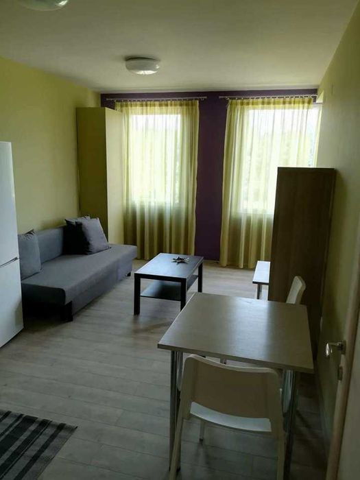 Дава се под наем Тристаен апартамент в София, Център - 80 кв.м за 750 € - Снимка #1