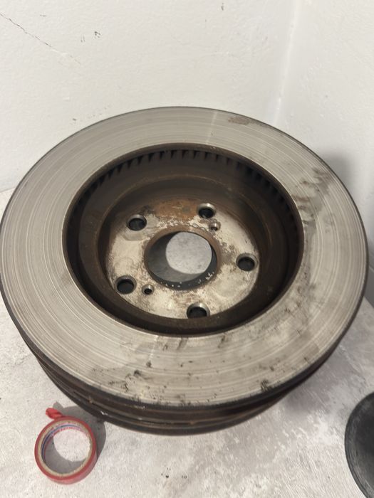 Тормазные тиски для камри 40 европец срочно