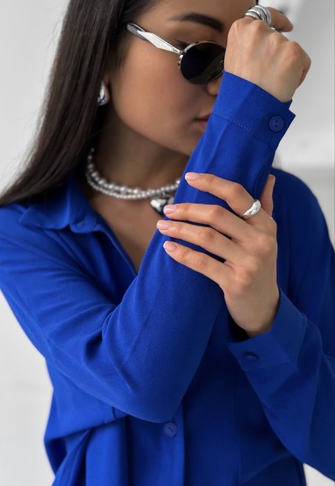 Продам женский костюм двойку