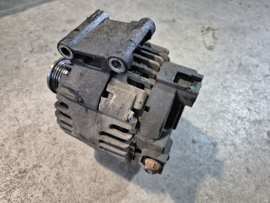 Алтернатор Мерцедес ОМ651 W166 W212 W204 Mercedes OM651 E C class