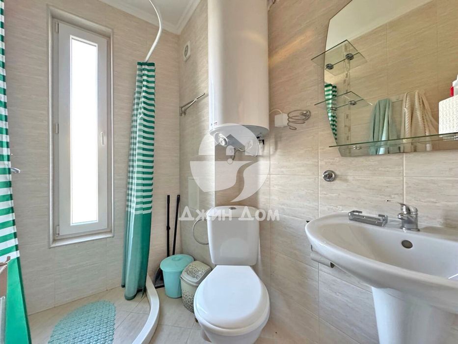 Просторен едностаен апартамент в к-с „Вип Вижън“, к.к. Слънчев бряг