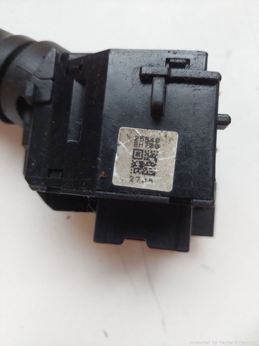 Maneta Stergatoare Nissan X-Trail (T30) [ 2001 - 2013 ] Oem 255408H700