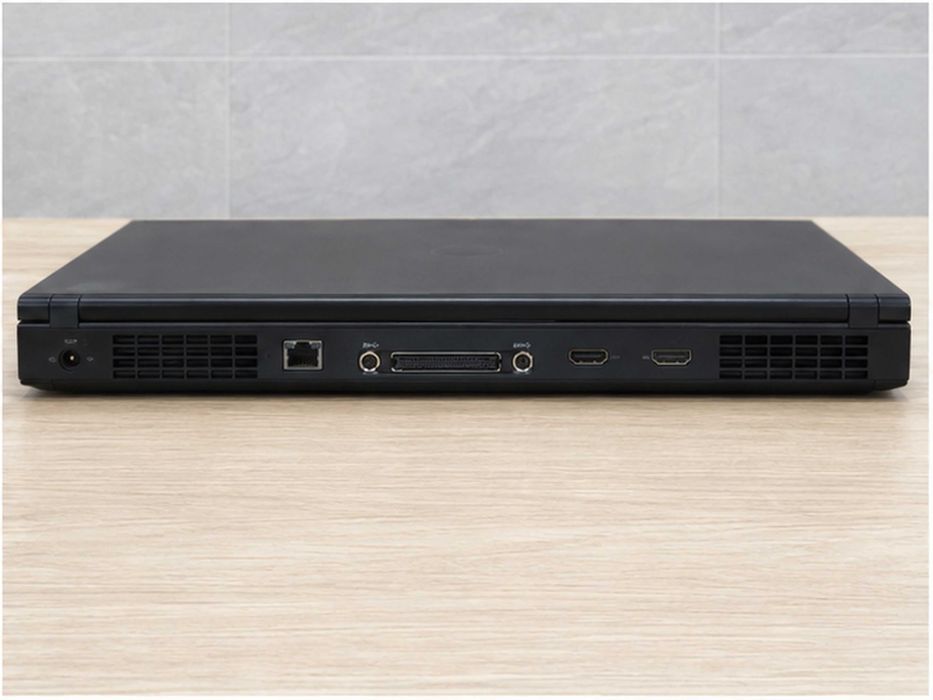 Dell Precision M6800 i7-4910MQ 16GB RAM 240GB SSD Quadro K5100M FHD