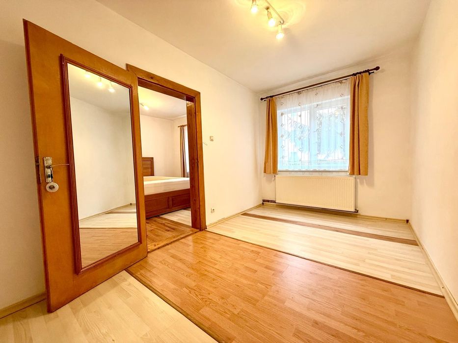Apartament cu 2 camere, Vasile Aron, str. Negoveanu