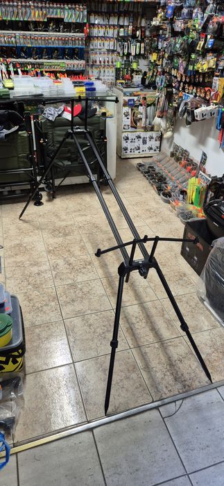 Стойка тип rod pod за 3 въдици KONGER