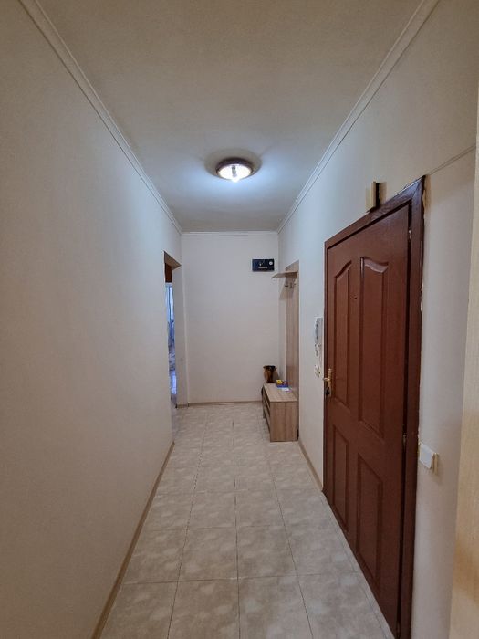 Дава се под наем Тристаен апартамент в Свиленград - 70 кв.м за 408 € - Снимка #4