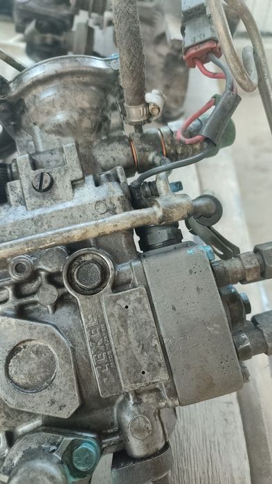 Продам аппаратуру на ниссан мистраль  двигатель TD-27