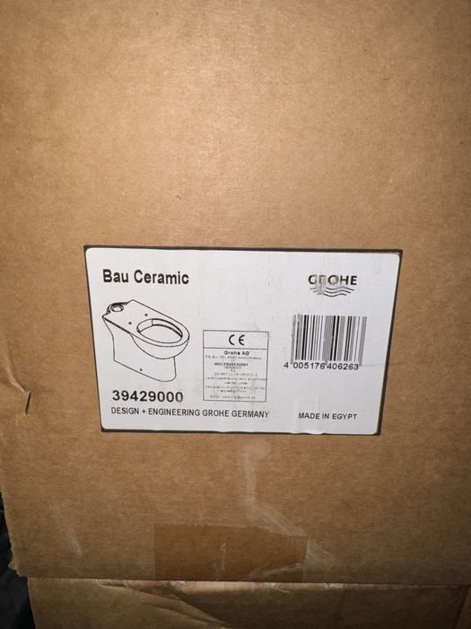 Унитаз новые в коробке