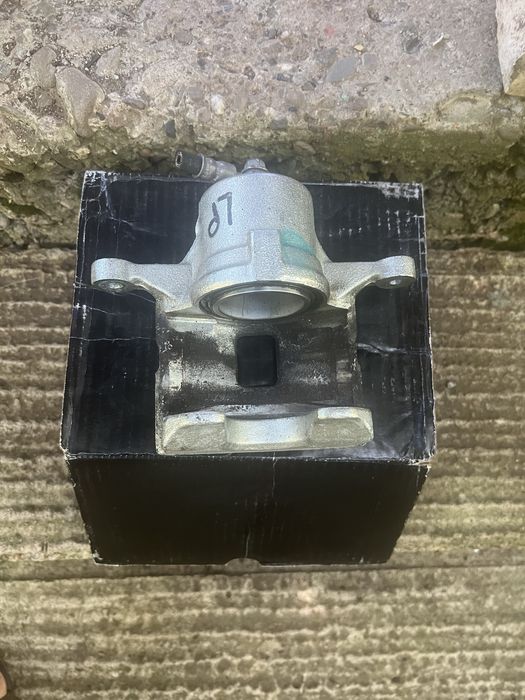 Спирачни апарати и окачване Хюндай Кона