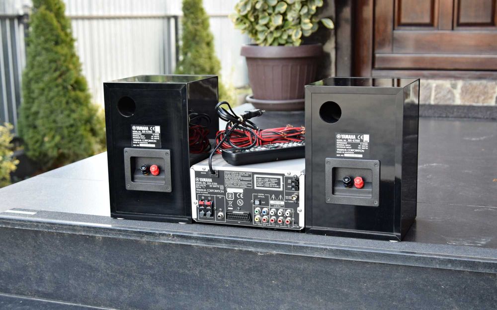 Mini-Sistem Yamaha RDX-E700 + NX-E 700, amplificator + dvd + boxe + cd + tuner