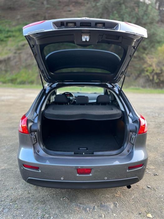 Mitshubishi Lancer 1.6