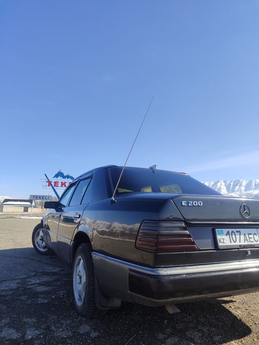 Продам Мерседес 1992