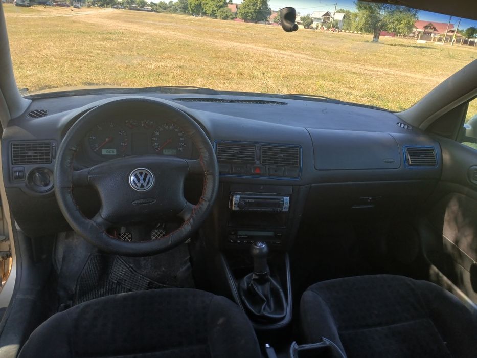 Vând VW GOLF 4 1.9TDI