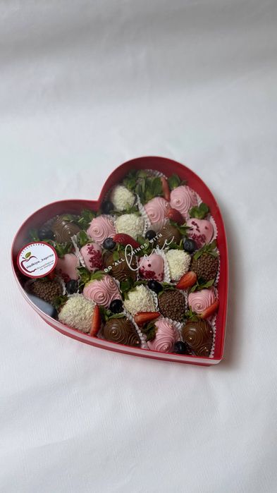 Клубника в шоколаде. 14февраля. День любви