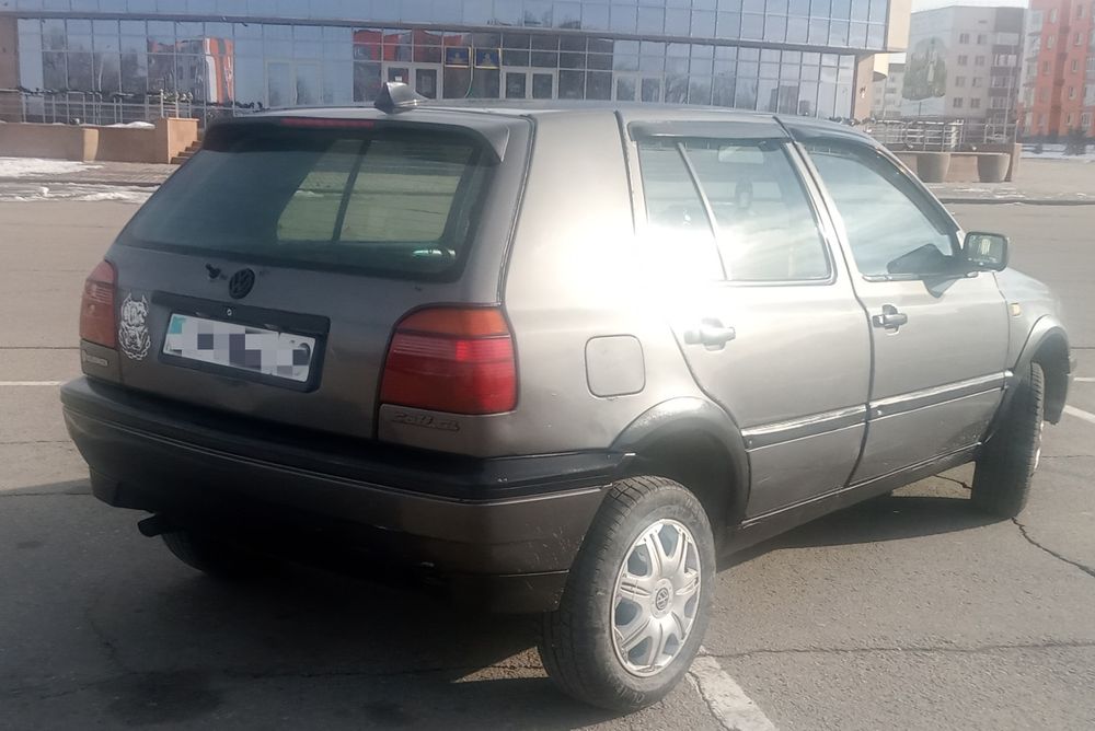 Продам Фольксваген Гольф 3.
