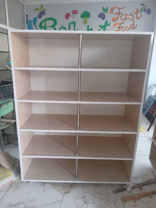 Балончали шкаф синфхона ва дарс хогаси учун