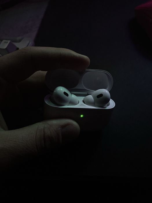 Продам Airpods pro
