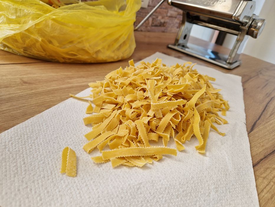 Fidea si Tăieței lati