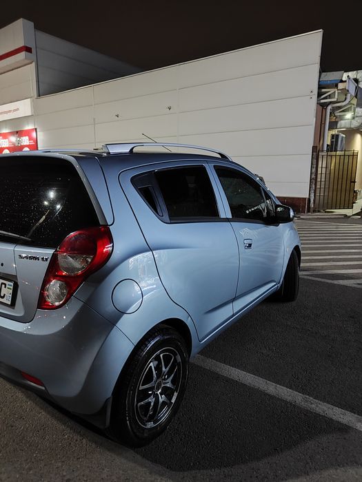 Chevrolet Spark 2015