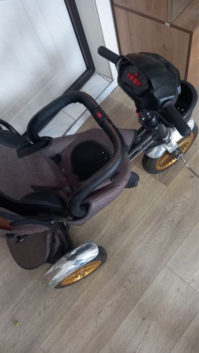 Велосипед коляска