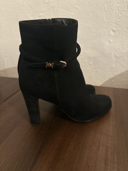 Продается жеские туфли