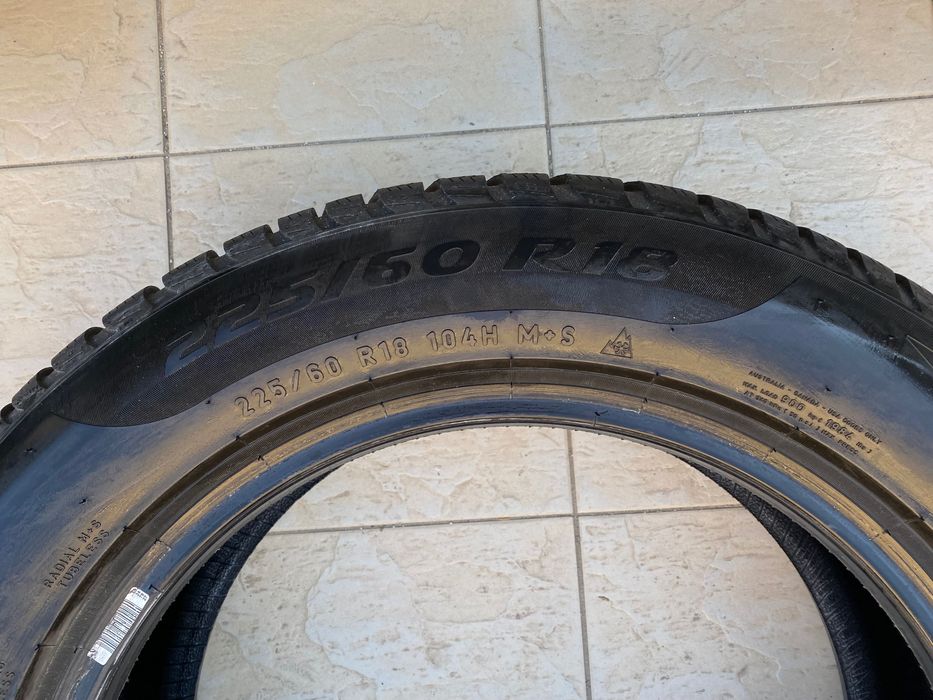 Гуми зимни гума  225/60/18” PIRELLI SOTTOZERO 3