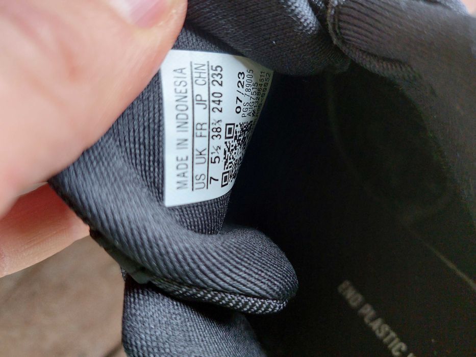 Нови adidas Alphaboost V1 размер 38.5