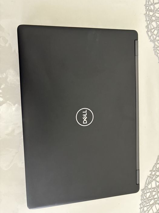 Ноутбук Dell Latitude 5490