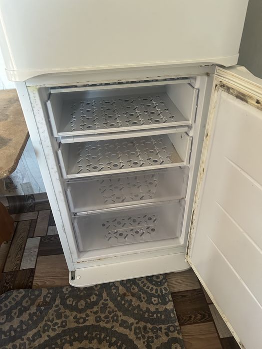 Продам холодильник бу