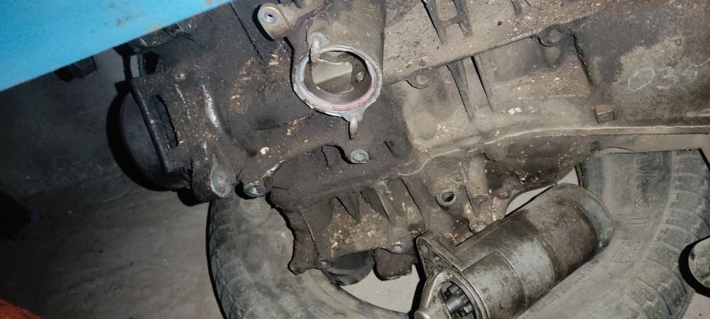 Продам двигатель VVT-I 2.4