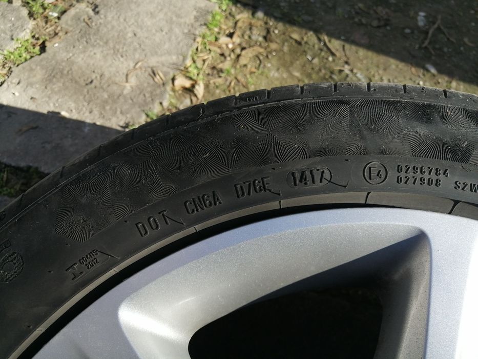 Летни гуми 215 50 17