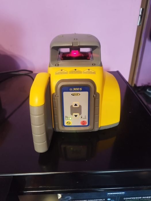 Nivela laser rotativa Spectra LL300s