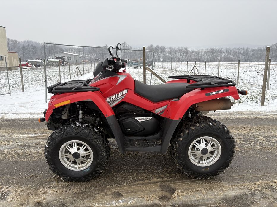 ATV Can am Outlander 650