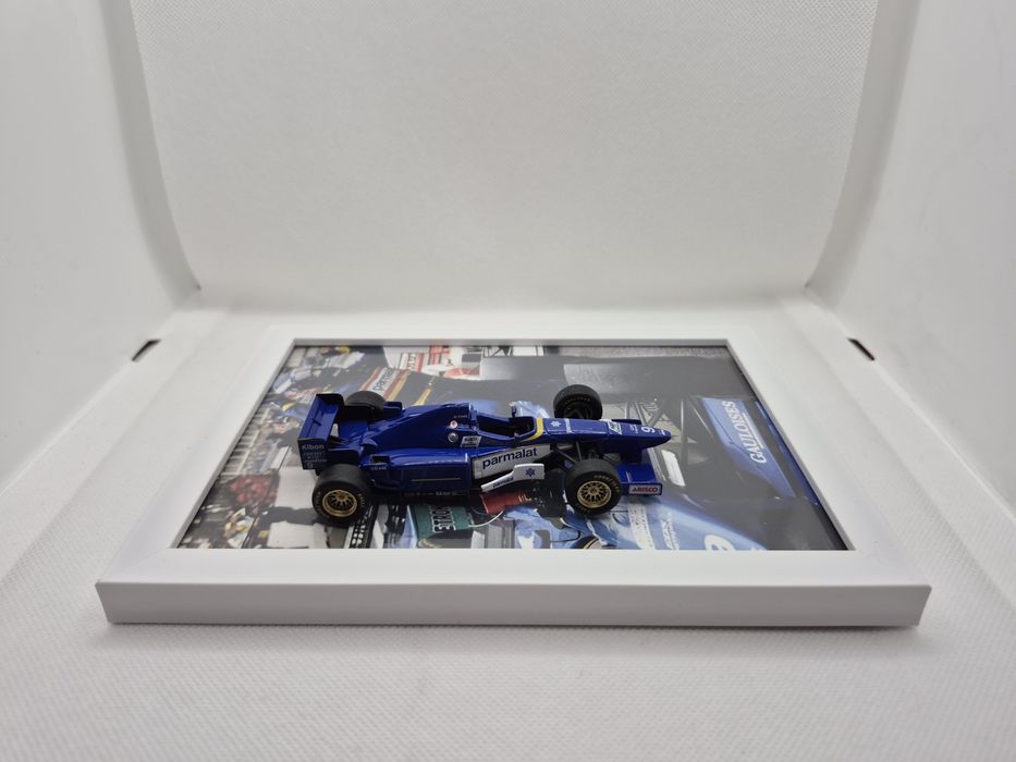 Macheta Ligier JS43 - 1996 Olivier Panis în stil tablou