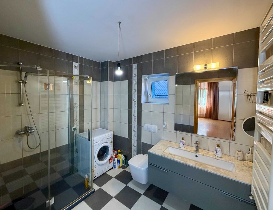 Casă spațioasă 5 camere+mansardă, Pantelimon central, DIRECT PROPRIETAR, mobilată/utilată, gata de mutare
