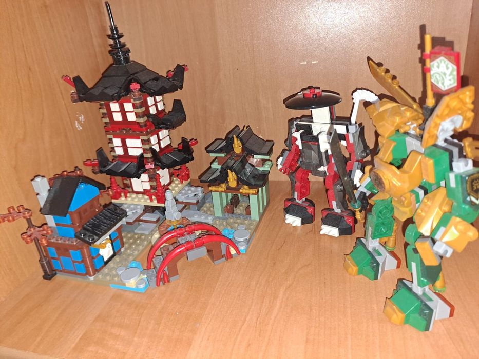 Продам лего набор