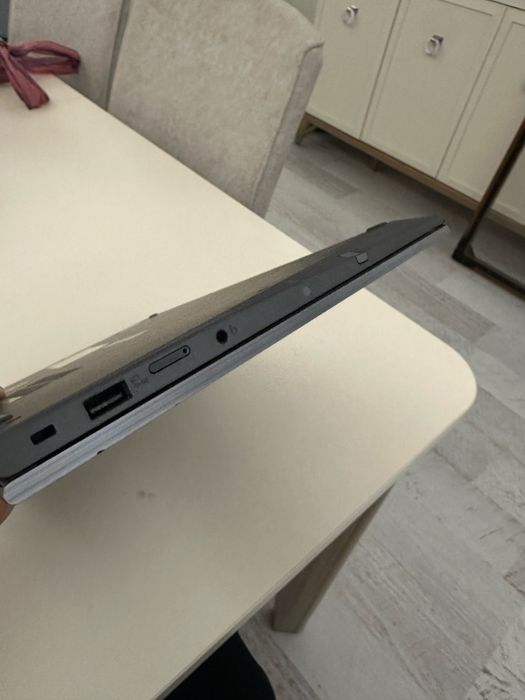 Лаптоп ThinkPad X1 Yoga Gen 6