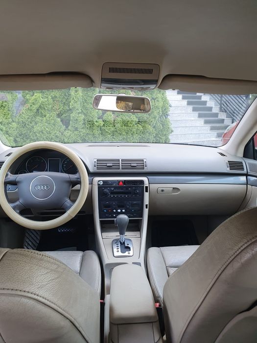 Vand  masina audi A 4