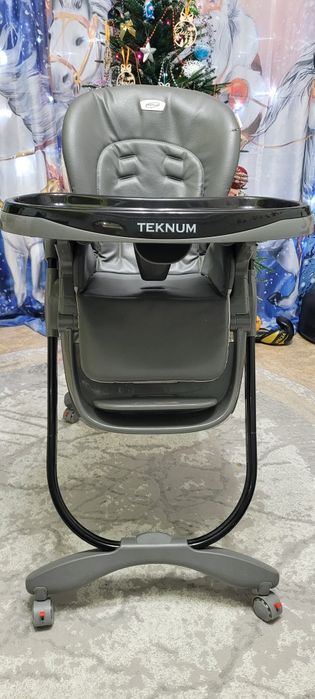 Стульчик для кормления TEKNUM