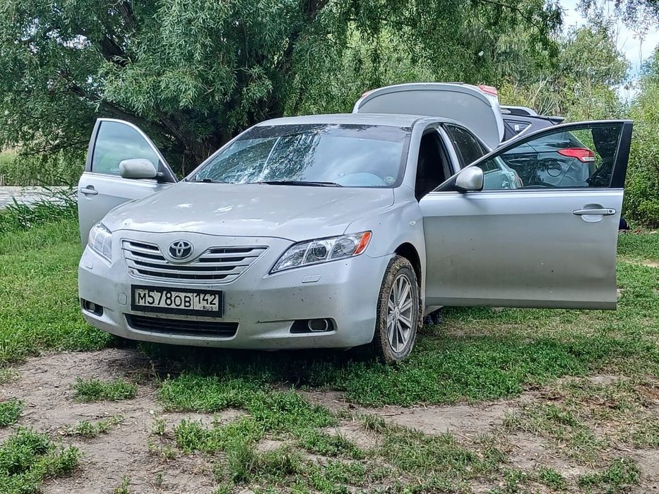 Камри 40 сатылады