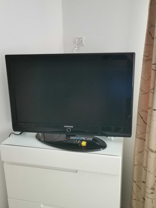 De vânzare televizor