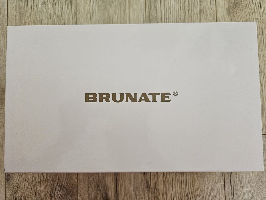 Кожаные босоножки