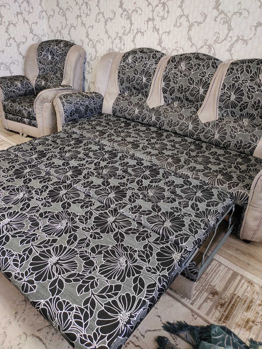 Диван и 2 кресла